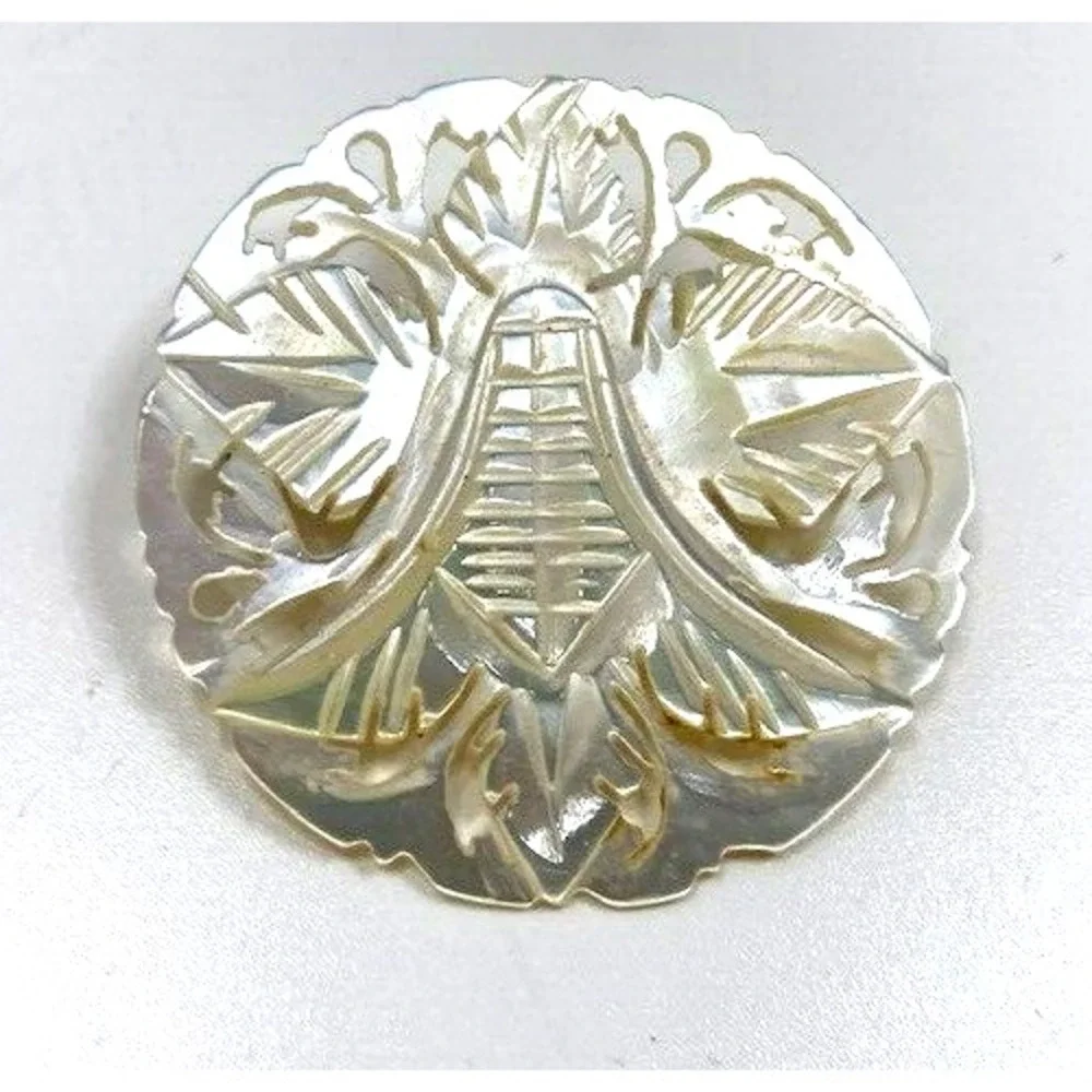 Vintage Intricate Hand Carved Made in Bethlehem Mother of Pearl‎ Star Pin Brooch